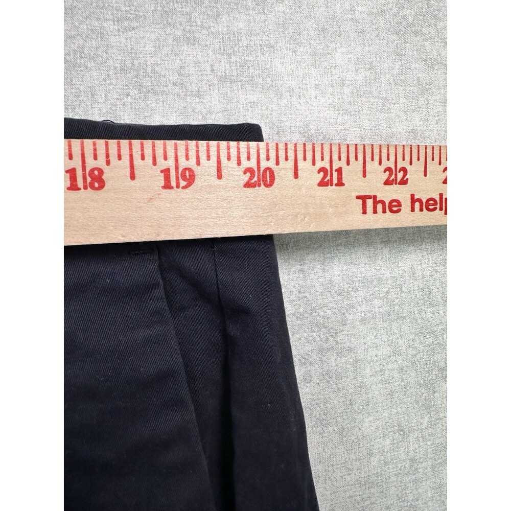 Tommy Hilfiger Women’s Navy Chino Shorts Plus Size 18W 8” Inseam EUC - Picture 4 of 9